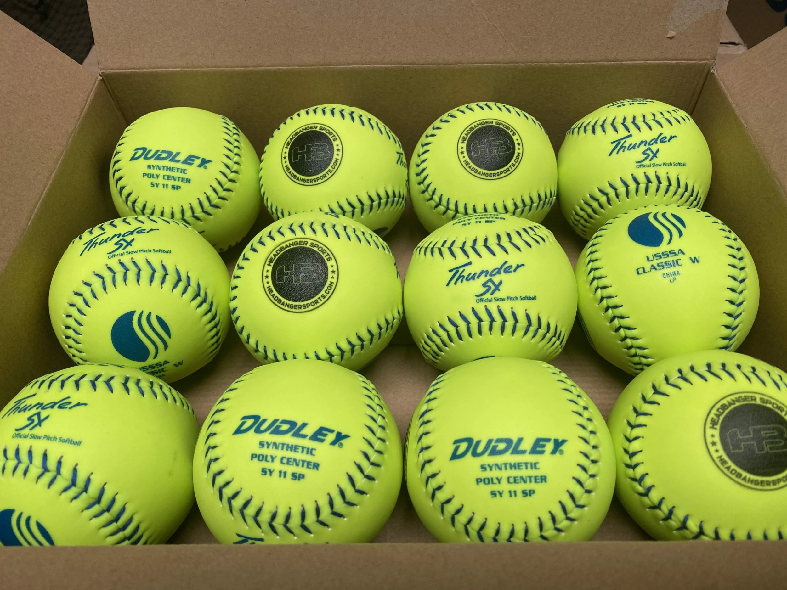 Dudley Thunder SY 11" Classic W Synthetic USSSA Slowpitch Softballs (DOZEN): 4U542Y - Image 2